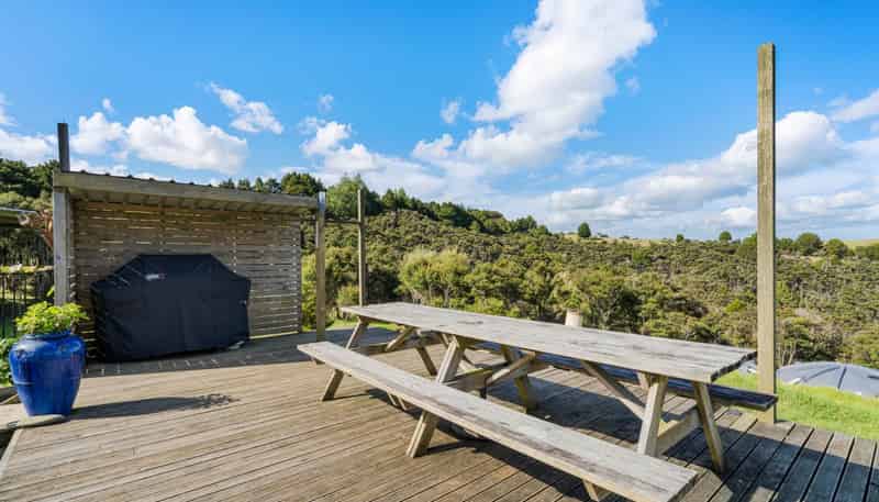 957 Bull Road, Paparoa