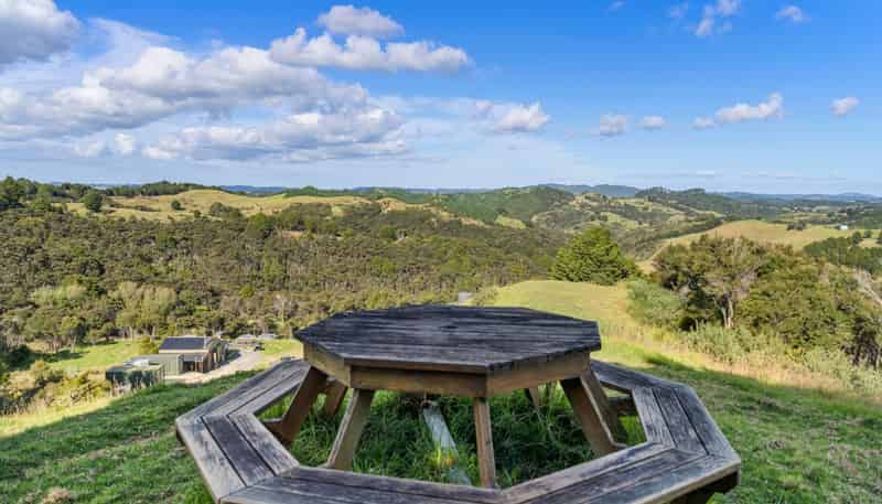 957 Bull Road, Paparoa