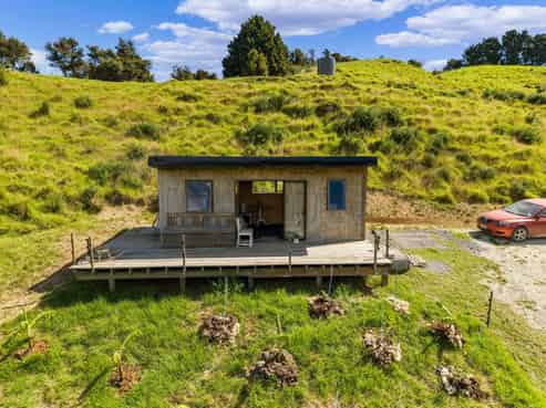 957 Bull Road, Paparoa
