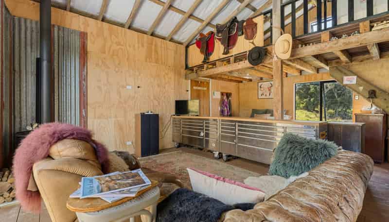 957 Bull Road, Paparoa