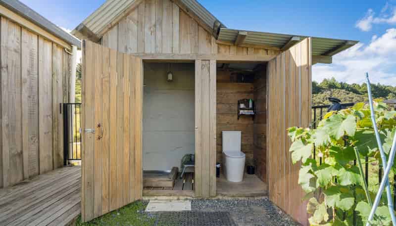 957 Bull Road, Paparoa