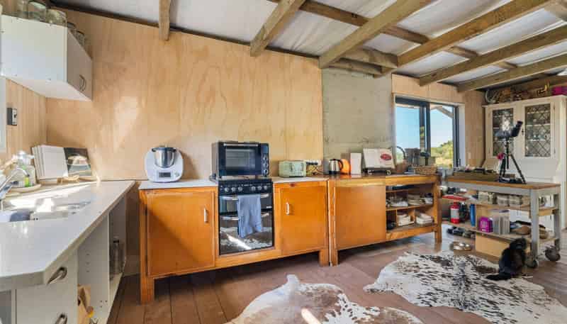 957 Bull Road, Paparoa