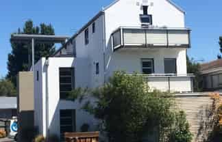 2/71 Springfield Road, Saint Albans