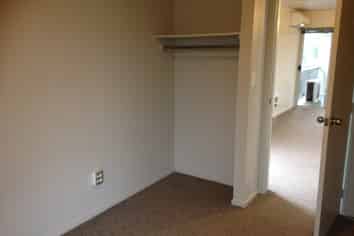 2/71 Springfield Road, Saint Albans