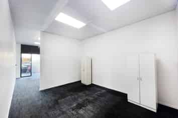 NEAR-NEW RETAIL SPACE ON DOMINION ROAD
