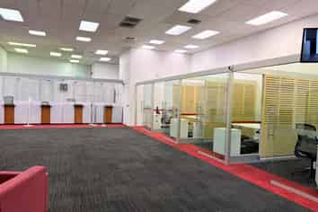 283M²  RETAIL/OFFICE SPACE FOR LEASE
