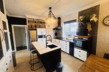 116 Bourke Street, Windsor