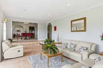 15 Koputaroa Road, Levin