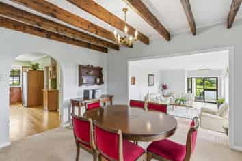 15 Koputaroa Road, Levin