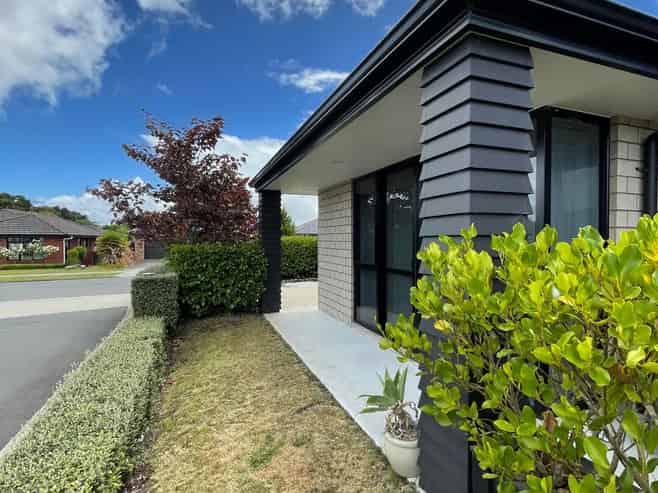 16 Edgeview Crescent, Fitzroy