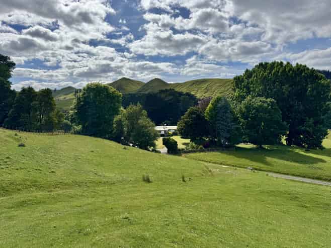 213 Parihauhau Road, Parikino