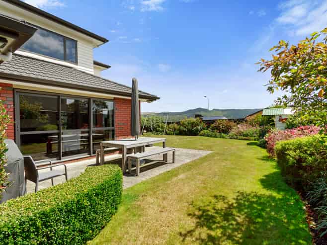 189 Woodman  Drive, Tawa