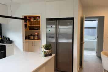 51 Selfe Crescent, Burwood