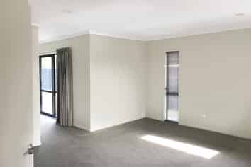 12 Tosland Street, Wigram