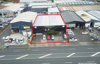 747M² INDUSTRIAL ON MAIN ARTERIAL
