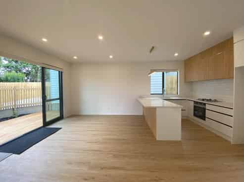 74F Gardner Avenue, New Lynn