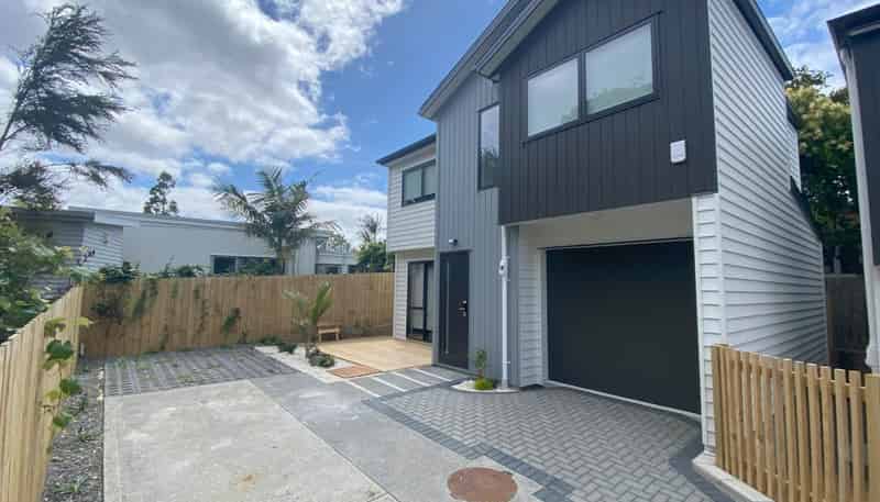 74F Gardner Avenue, New Lynn