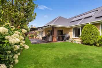 8 Riverside Lane, Tai Tapu