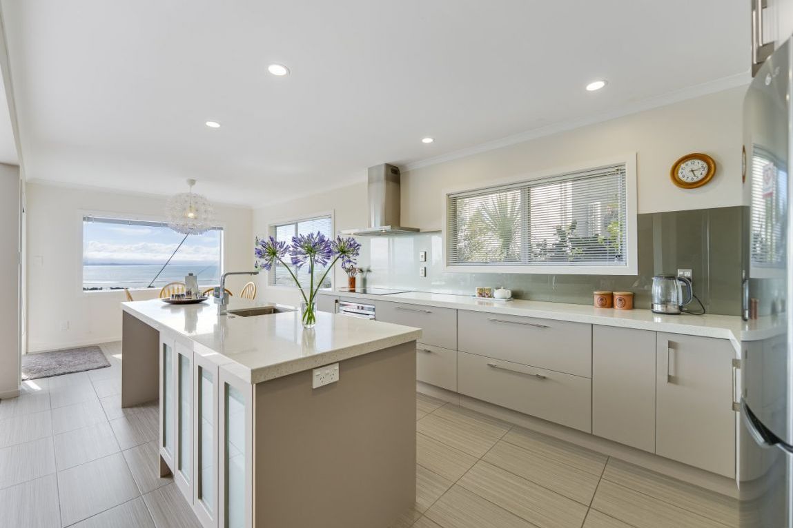 Outstanding Views, Options for Extended Family – pohled 3