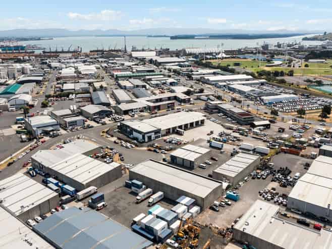 Central Mount Industrial Yard