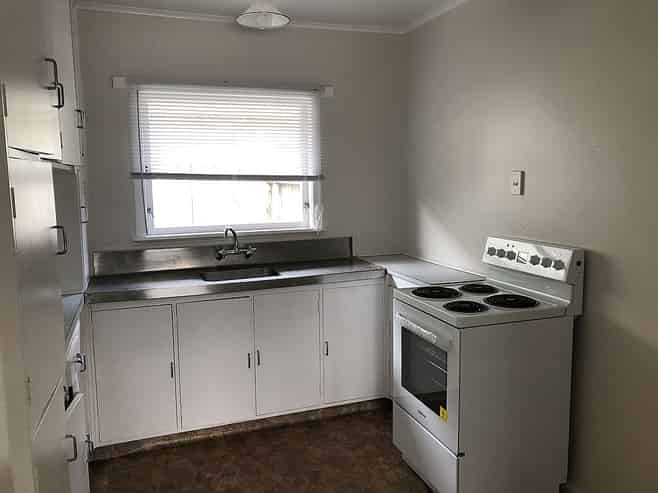 2/1171 Victoria Street, Whitiora