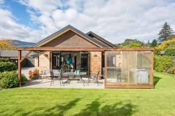 7 Kingsford Drive, Stoke