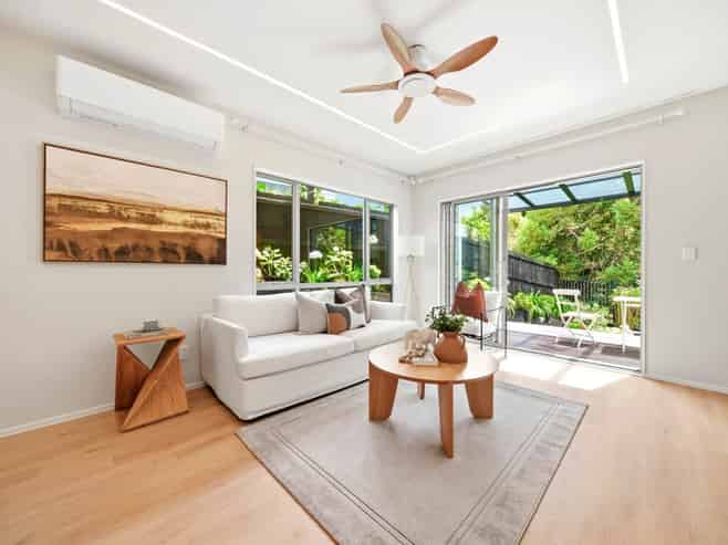 6 Aoraki Crescent, Albany Heights