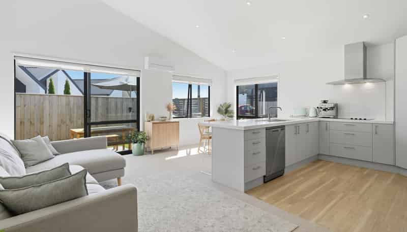 12 Greengrass Crescent, Kaiapoi