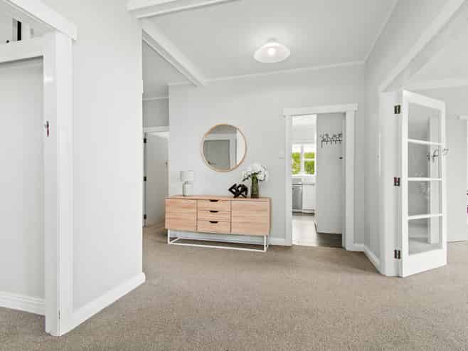 22 Ngatitoa Street, Tawa