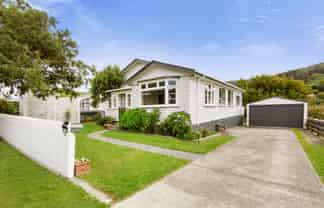 22 Ngatitoa Street, Tawa