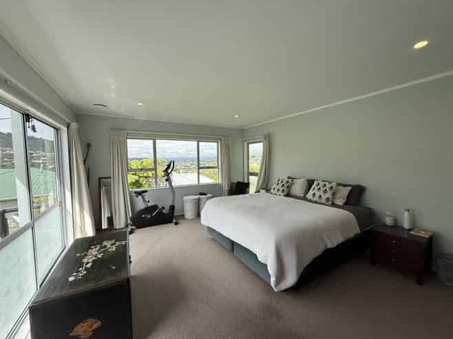 3 Huntleigh Park Way, Ngaio