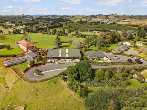 Rare opportunity – join the LaValla community