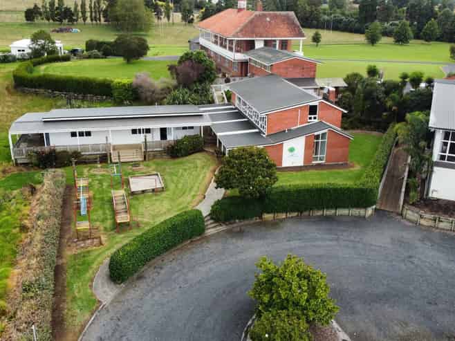 Premium educational complex – La Valla Estate