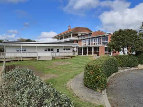 Rare opportunity – join the LaValla community