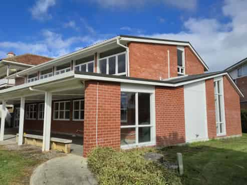 Rare opportunity – join the LaValla community
