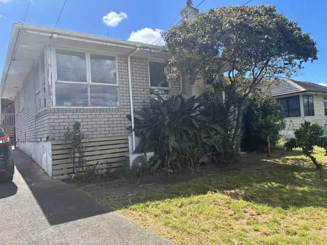 16 Rapson Road, Otara