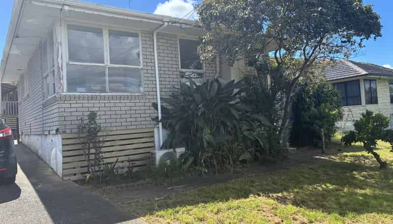 16 Rapson Road, Otara