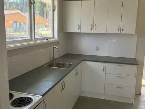 16 Rapson Road, Otara