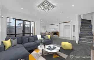 Lot 3 Levi, Weymouth