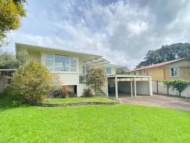 34 Caronia Crescent, Lynfield