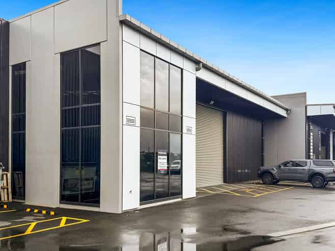 Modern warehouse by key transport routes