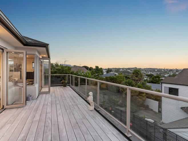 1/11 Kowhai Road, Mairangi Bay