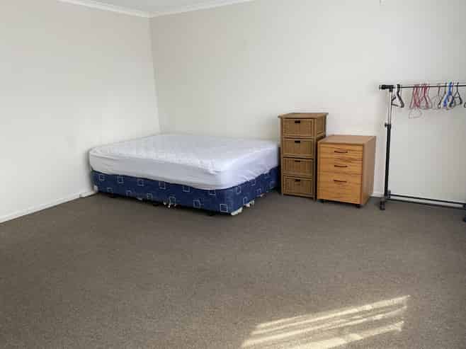 147 Dowse Drive, Maungaraki