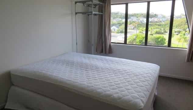 147 Dowse Drive, Maungaraki