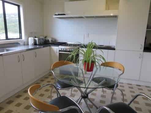 147 Dowse Drive, Maungaraki