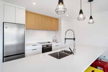 66 John Main Drive, Ramarama