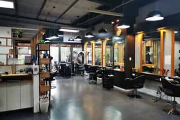 101sqm Albany retail next to Taiping and Wang Mart