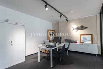 KINGSLAND GROUND FLOOR OFFICE WITH PREMIUM FIT-OUT