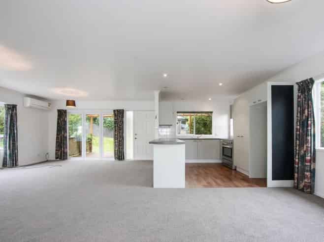 1/42 Watea Road, Torbay