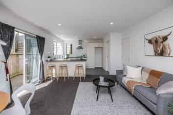 198A Helston Road, Paparangi